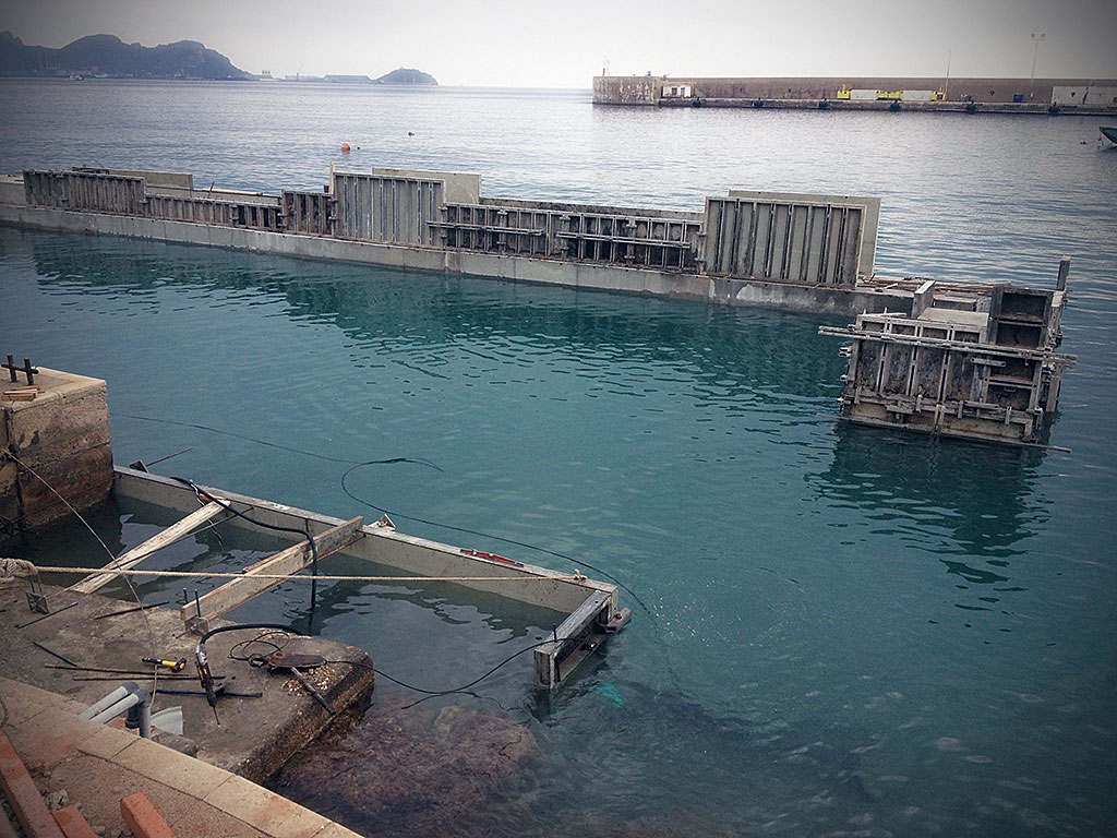 obra marítima cimentación subacuática darsena